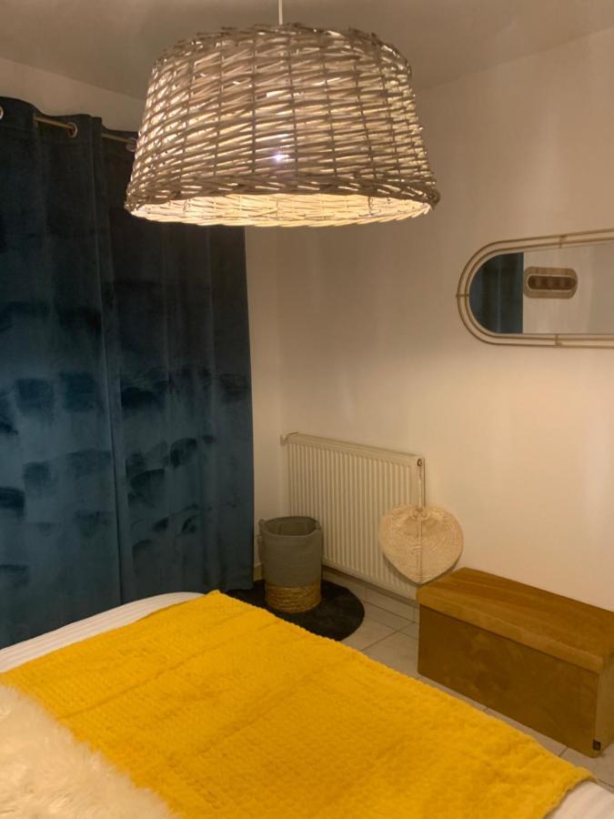 Appartement Le Camelia à Tallard Extérieur photo