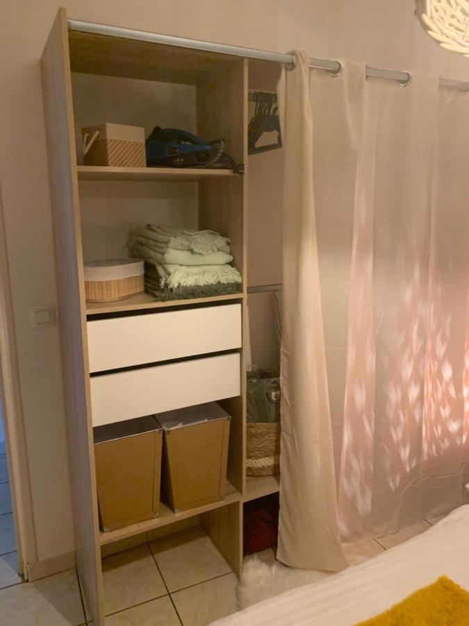 Appartement Le Camelia à Tallard Extérieur photo